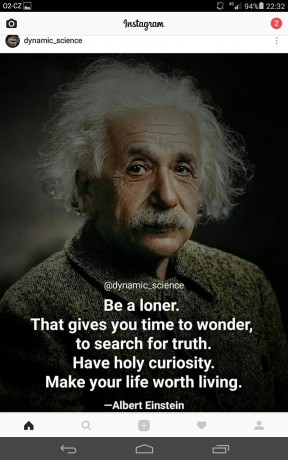 2019-01-29-22-32-17-Einstein-samotarem