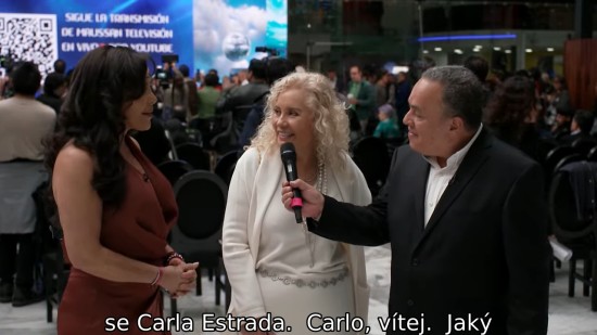 Carla Estrada